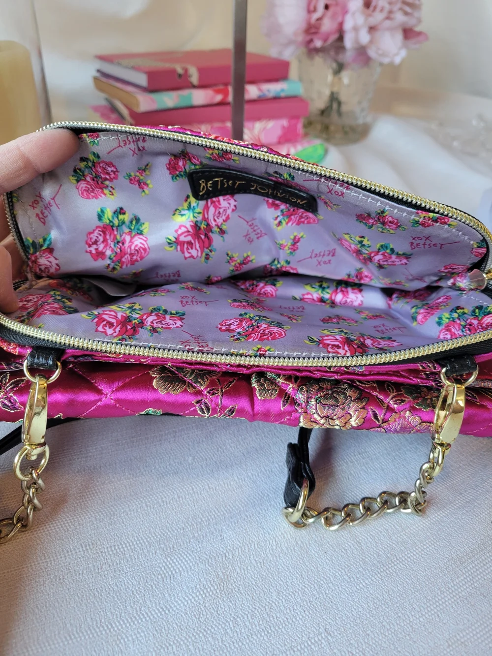 Betsey Johnson Sateen Oriental Print Clutch with Gold Chain - Picture 2 of 2